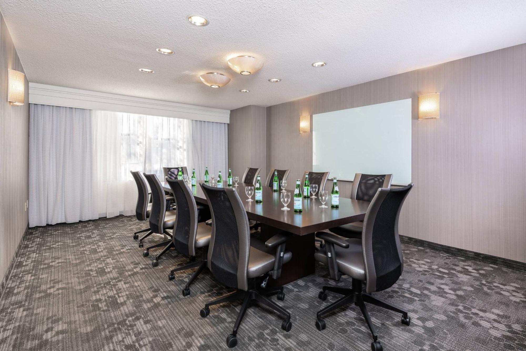 Courtyard By Marriott Newark-University Of Delaware Eksteriør billede
