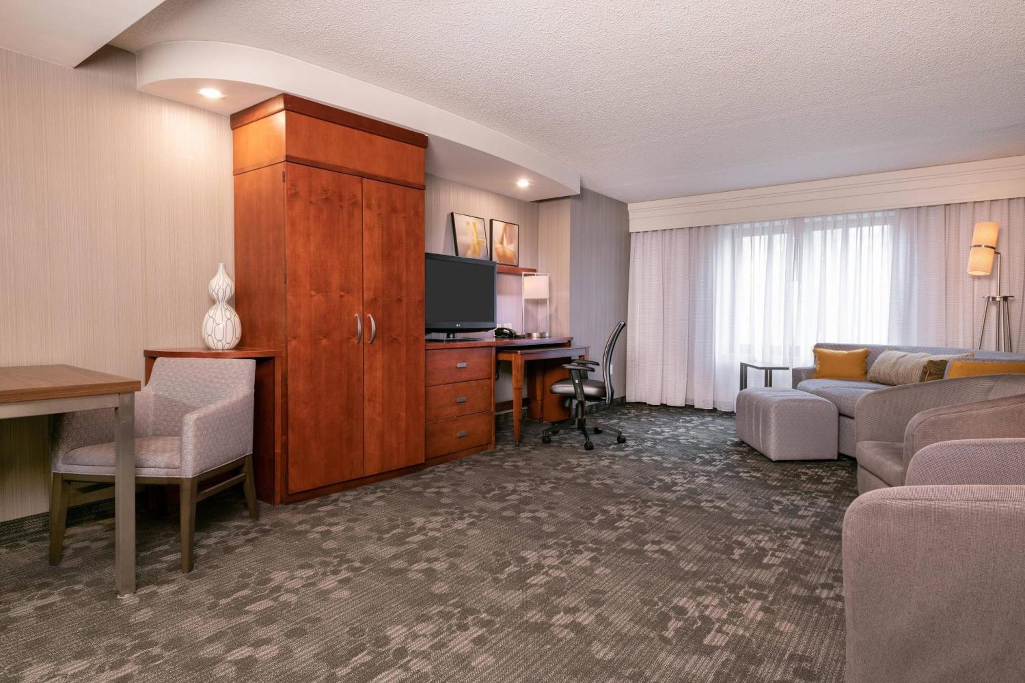 Courtyard By Marriott Newark-University Of Delaware Eksteriør billede