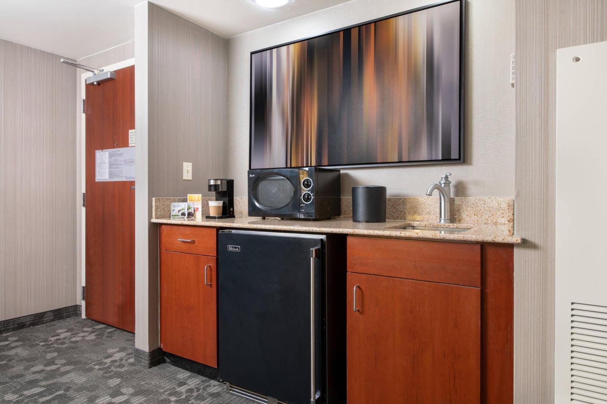 Courtyard By Marriott Newark-University Of Delaware Eksteriør billede