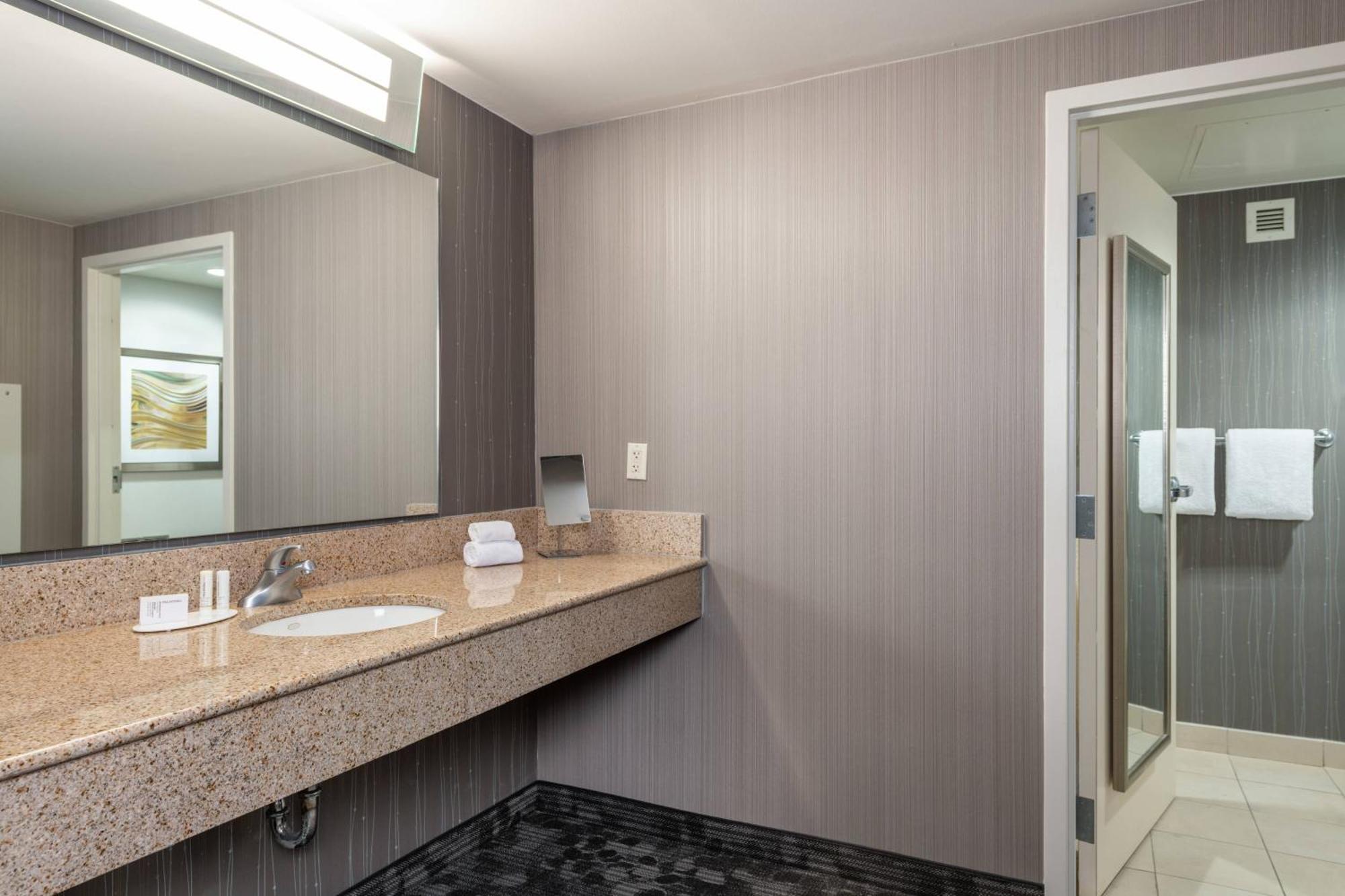 Courtyard By Marriott Newark-University Of Delaware Eksteriør billede