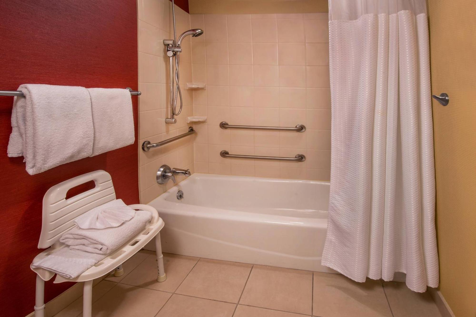 Courtyard By Marriott Newark-University Of Delaware Eksteriør billede