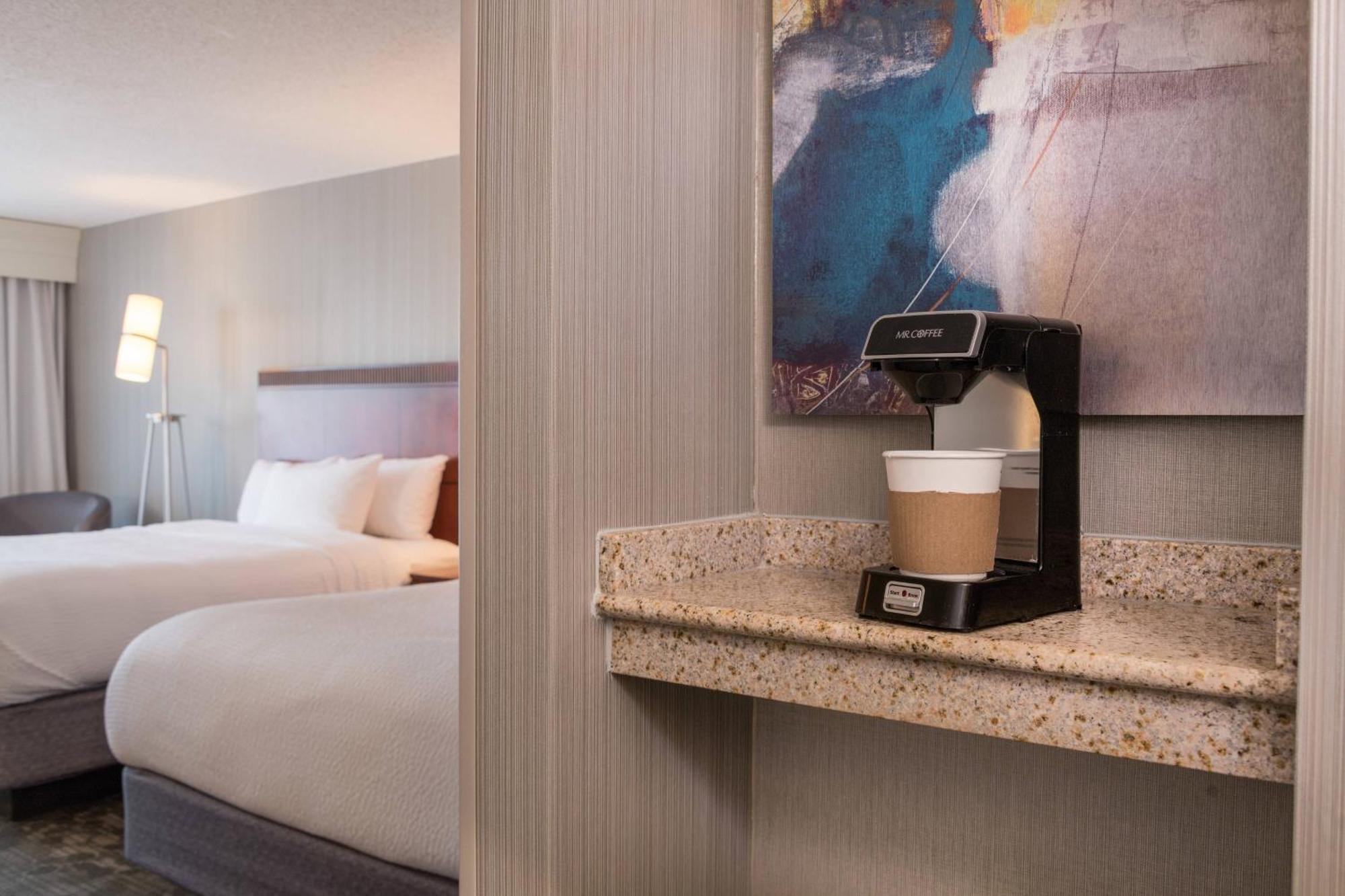 Courtyard By Marriott Newark-University Of Delaware Eksteriør billede